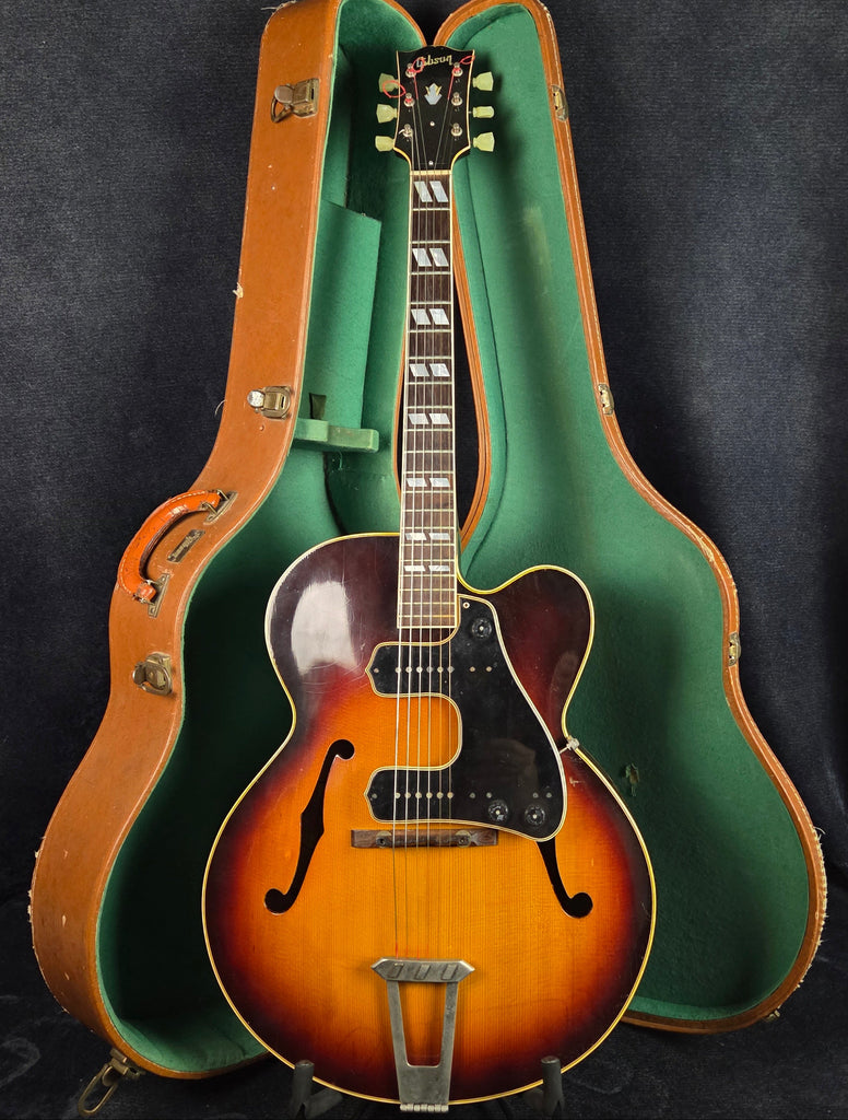USED 1949 Gibson L-7C Archtop Electric Guitar Sunburst