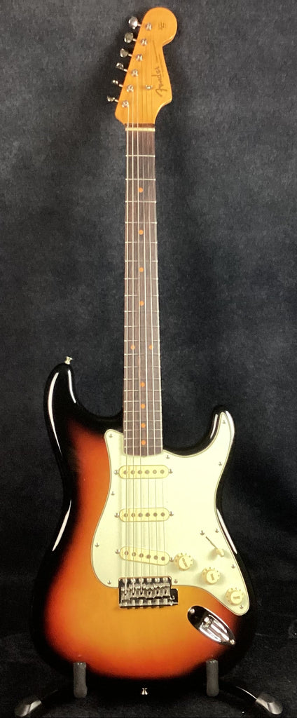 USED 2023 Fender American Vintage II 1961 Stratocaster Electric Guitar Sunburst