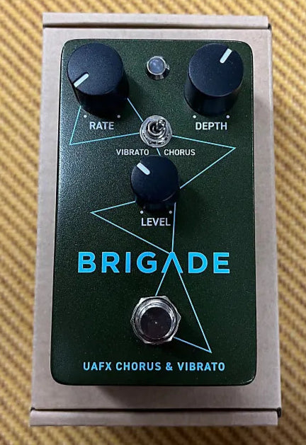 USED Universal Audio Brigade Chorus & Vibrato - Green
