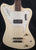USED Gibson '67 Non-Reverse Thunderbird Bass - Antique White