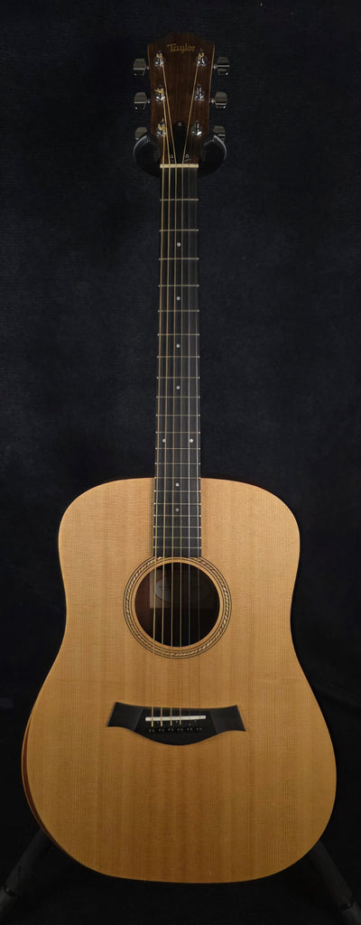 USED Taylor Academy A10e - Natural