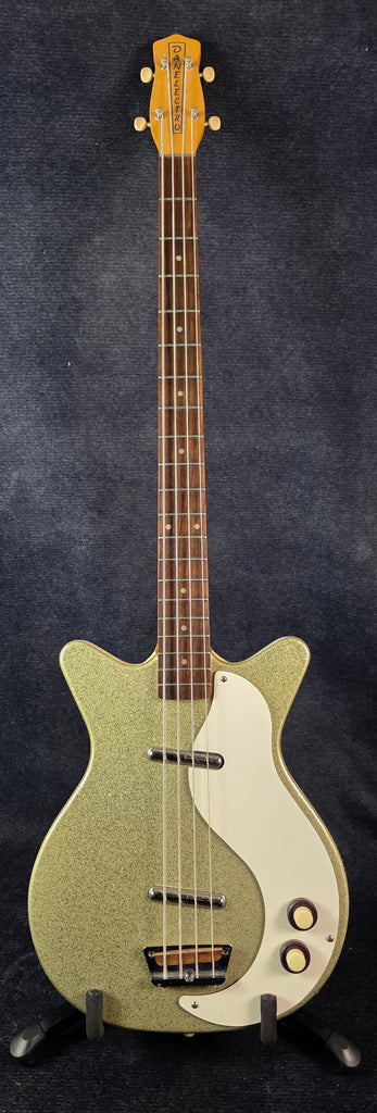 USED Danelectro Bass